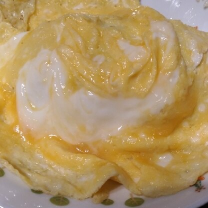 家のオムライスも、バターライス派です。バターを入れるタイミングがわかりやすく、美味しく作れました★
